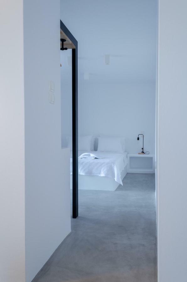L'Arco Milos Suite 아다마스 외부 사진